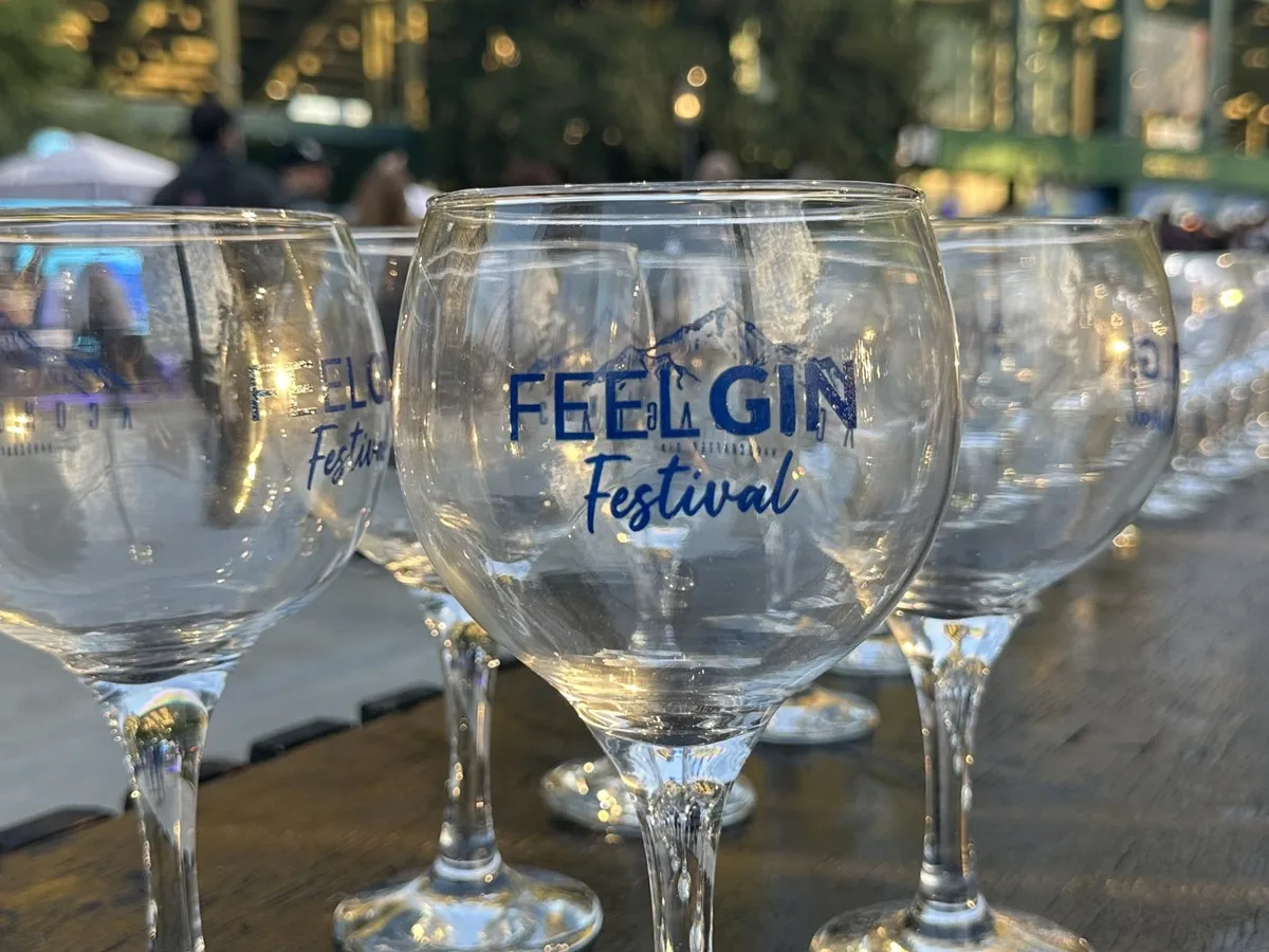 Feel Gin Festival 2026 · Gastronomía, producido por SOMOS DER (1)